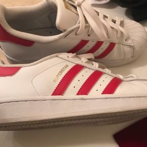 Red Adidas superstar
